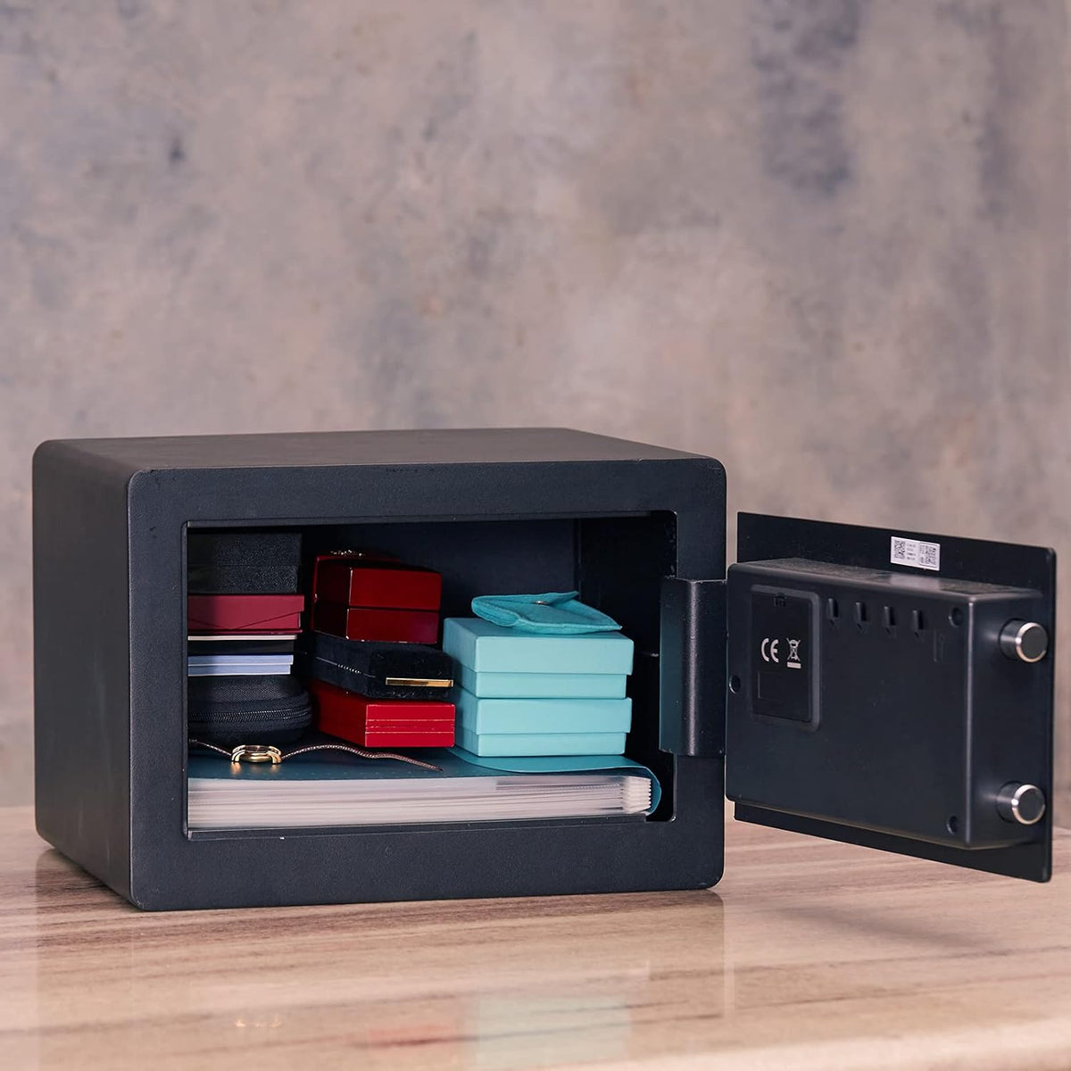 Smart Safe with Bluetooth — product view 4